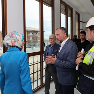 Bakanımız Göktaş, Darülaceze Sosyal Hizmet Şehri’ni Gezdi - fotoğraf 2