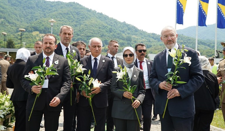 Bakanımız Göktaş Srebrenitsa Soykırımının 28'inci Yılında Düzenlenen Anma Programına Katıldı