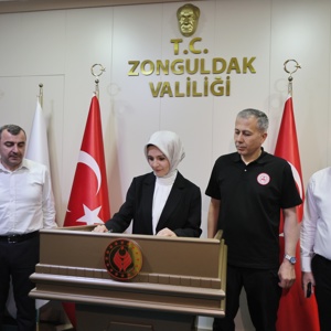 Bakanımız Mahinur Özdemir Göktaş Selden Etkilenen Zonguldak'ta İncelemelerde Bulundu - fotoğraf 5