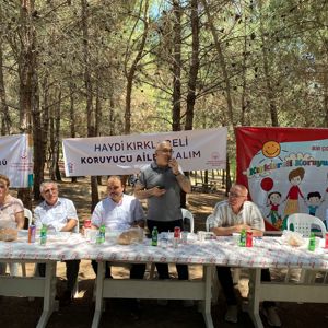 '30 Haziran Koruyucu Aile Günü' Kapsamında Şenlik Düzenlenmiştir. - fotoğraf 2
