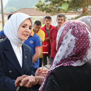 Bakanımız Mahinur Özdemir Göktaş Selden Etkilenen Düzce'de İncelemelerde Bulundu - fotoğraf 3