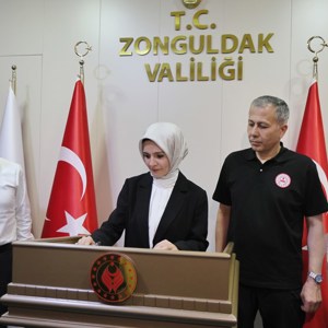 Bakanımız Mahinur Özdemir Göktaş Selden Etkilenen Zonguldak'ta İncelemelerde Bulundu - fotoğraf 5