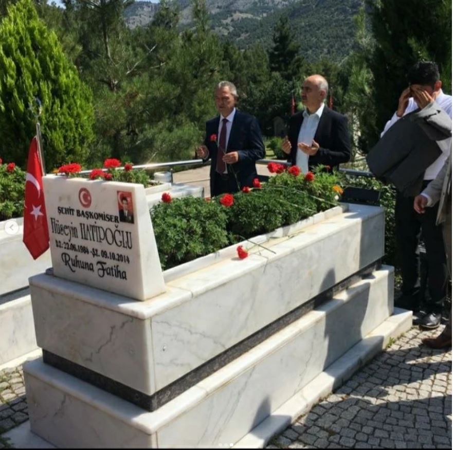 15 Temmuz Demokrasi ve Milli Birlik Günü etkinlikleri kapsamında Şehitlik ziyaretimiz.