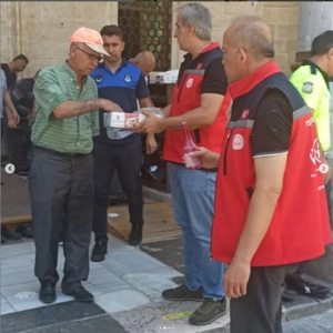 15 Temmuz Demokrasi ve Milli Birlik Günü etkinlikleri kapsamında öğle namazında II.Beyazid Camiinde Mevlid-i Şerif okundu. - fotoğraf 1