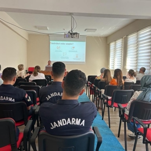 Keşap Kaymakamlığındaki Personellere Teknoloji Bağımlılığı Eğitimi Verilmiştir - fotoğraf 1