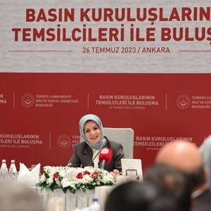 Aile ve Sosyal Hizmetler Bakanımız Göktaş, Medya Temsilcileriyle Bir Araya Geldi - fotoğraf 1