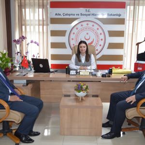 İl Müdürümüz Mahmut ÖZDEMİR Reşadiye Sosyal Hizmet Merkezi Müdürlüğünü Ziyaret Etti - fotoğraf 1