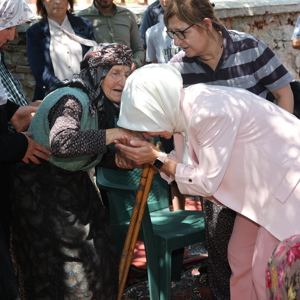 Bakanımız Mahinur Özdemir Göktaş Baba Ocağı Emirdağ’da 17’nci Gurbetçi Festivali’ne Katıldı - fotoğraf 6