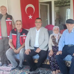 Şehidimiz Jandarma ER Seyfi KARACA'nın ve Şehidimiz Yahya ŞAHİN'in kıymetli ailelerini ziyaret ettik. - fotoğraf 2