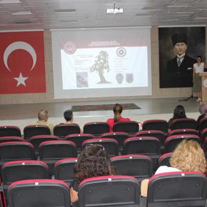 İl Müdürlüğümüz tarafından “Kadına Yönelik Şiddetle Mücadelede Doğrudan Hizmet Sunmayan Kamu Kurum ve Kuruluşlarında Odak Birimler Oluşturulması” kapsamında toplantı gerçekleştirildi. - fotoğraf 1