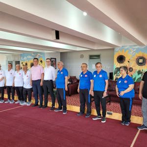 Müdürlüğümüzden hizmet almakta olan değerli büyüklerimizin Bocce müsabakaları devam ediyor. - fotoğraf 3