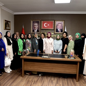 Bakanımız Mahinur Özdemir Göktaş Şanlıurfa’da Şehir Buluşmaları Toplantısına Katıldı - fotoğraf 8