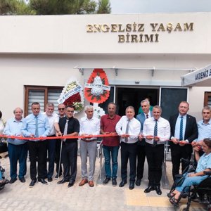 #SilifkeSHM, Aile Destek Merkezi (ADEM) kursiyerlerine yönelik ''Hayatın İlk Çeyreği, Gençlerle Sağlıklı İletişim, Teknoloji Kullanımı ve Bağımlılığı'' konularında eğitim verdi. - fotoğraf 1