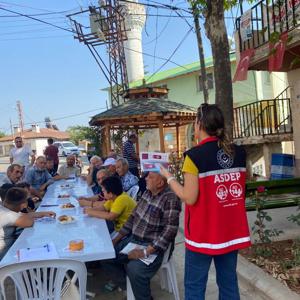 #ToroslarSHM, Kadın İrtibat Birimimiz Alanyalı ve Değirmendere Mah. Kıraathaneleri’nde ''Kadına Yönelik Şiddetle Mücadele ve Erken Yaşta Zorla Evlilikle Mücadele'' konularında eğitim düzenledi. #ALO183 ve #KADES hakkında bilgilendirme yaptı.  - fotoğraf 3
