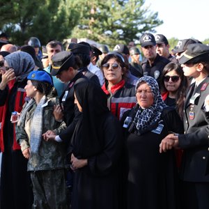 Şehidimiz Özkan LALE'yi Ebediyete Uğurladık - fotoğraf 3