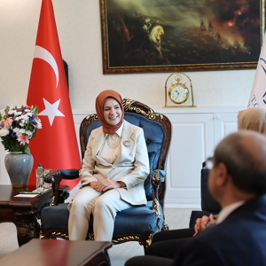 Bakanımız Mahinur Özdemir Göktaş Van'da 100 Aile Destek Merkezi’nin Açılışını Yaptı - fotoğraf 5
