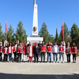 19 Eylül Gaziler Günü Dolayısıyla Düzenlenen Çelenk Sunma Törenine Katıldık. - fotoğraf 1