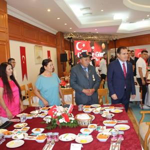 Muğla’da Gaziler Onuruna Yemek Programı Düzenlendi. - fotoğraf 2