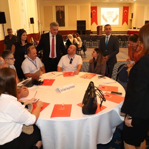 "Türkiye Yüzyılı - İzmir Aile Çalıştayı" 20 Eylül 2023 Tarihinde Gerçekleştirildi. - fotoğraf 6