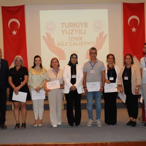 "Türkiye Yüzyılı - İzmir Aile Çalıştayı" 20 Eylül 2023 Tarihinde Gerçekleştirildi. - fotoğraf 8