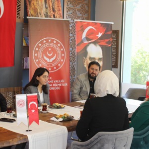 Aile ve Sosyal Hizmetler İl Müdürlüğü Koordinasyonunda Aile Çalıştayı Düzenlendi - fotoğraf 19