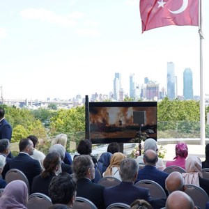 Emine Erdoğan Hanımefendi ve Bakanımız Mahinur Özdemir Göktaş, New York’ta Sosyal Refahın Adil Dağılımı Konulu Panele Katıldı - fotoğraf 3