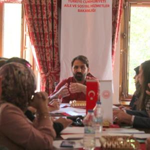 Kars'ta Aile Çalıştayı Düzenlendi - fotoğraf 11