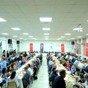 19 Eylül Gaziler Günü'nde Gazilerimiz Onuruna düzenlenen programda Kahraman Gazilerimiz ve kıymetli aileleriyle bir araya geldik - fotoğraf 1