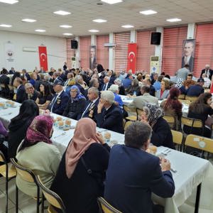 19 Eylül Gaziler Günü'nde Gazilerimiz Onuruna düzenlenen programda Kahraman Gazilerimiz ve kıymetli aileleriyle bir araya geldik - fotoğraf 2