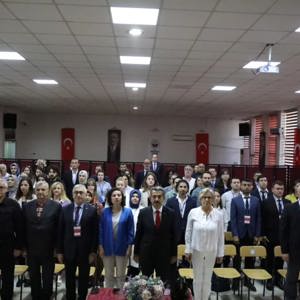 İlimizde "Türkiye Yüzyılında Mutlu Aile, Güçlü Toplum" temalı Aile Çalıştayı düzenlenmiştir. - fotoğraf 1
