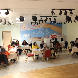 ÇORUM İLİ AİLE ÇALIŞTAYI GERÇEKLEŞTİRİLDİ - fotoğraf 6