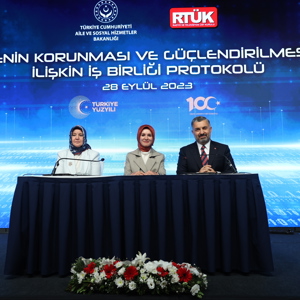Ailenin Korunması ve Güçlendirilmesine İlişkin İş Birliği Protokolü İmzalandı - fotoğraf 1