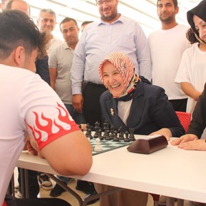 Devlet Korumasındaki Çocukların Satranç Heyecanı - fotoğraf 2