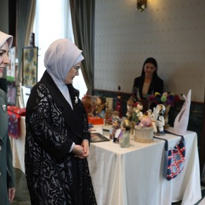 Emine Erdoğan Hanımefendi ve Bakanımız Mahinur Özdemir Göktaş Gönül Elçileri Programına Katıldı - fotoğraf 2