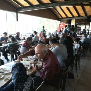Koruyucu Ailelerimizle Kahvaltıda Buluştuk - fotoğraf 4