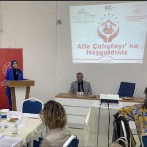 Aile Çalıştayı 20 Eylül 2023 tarihinde Çocuk Evleri Sitesi konferans salonunda tamamlanmıştır. - fotoğraf 2
