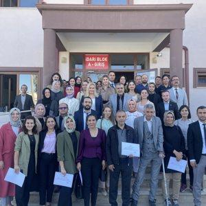 Aile Çalıştayı 20 Eylül 2023 tarihinde Çocuk Evleri Sitesi konferans salonunda tamamlanmıştır. - fotoğraf 8