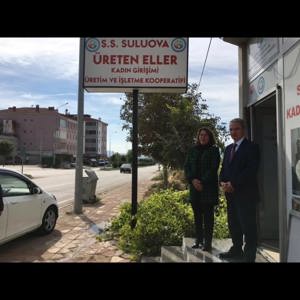 Suluova Üreten Eller Kadın Girişimciler Kooparatifini ziyaret - fotoğraf 2