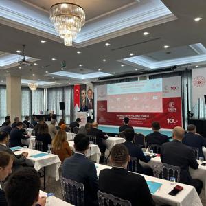 Rehberlik ve Teftiş Başkanlığımızca Ayvalık'ta Düzenlenen Bakanlığımız Müfettişlerine Yönelik Hizmet İçi Eğitim Programı Başkanımız Sayın Mahmut  KARDAŞ'ın Açılış Konuşması İle Başlamıştır.  - fotoğraf 2