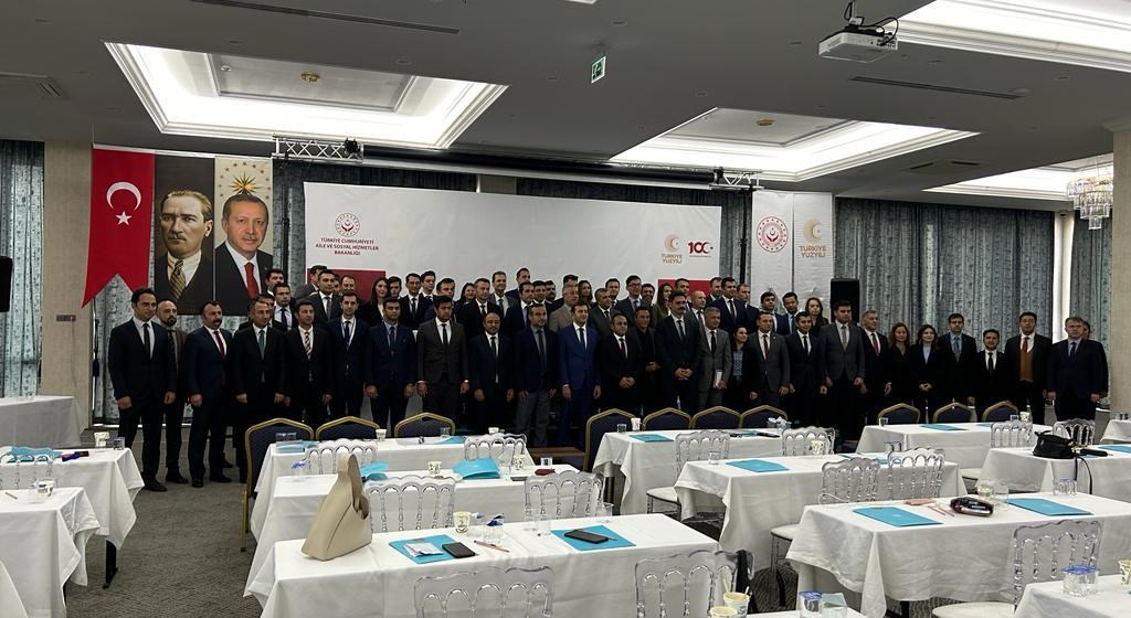 Rehberlik ve Teftiş Başkanlığımızca Ayvalık'ta Düzenlenen Bakanlığımız Müfettişlerine Yönelik Hizmet İçi Eğitim Programı Tamamlanmıştır.