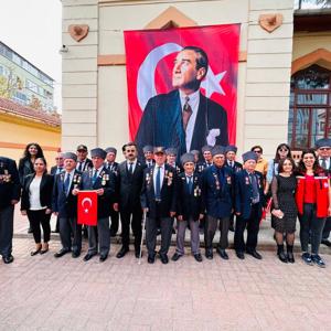 Cumhuriyetimizin 100 Yılı Kutlamalarına Büyük Coşku ile Katılım Sağladık. - fotoğraf 7