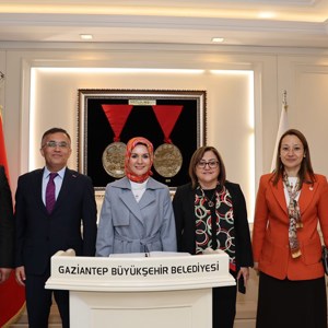 Aile ve Sosyal Hizmetler Bakanımız Göktaş Gaziantep'te Çocuk ve Aile Merkezi'nin Açılışına Katıldı - fotoğraf 12