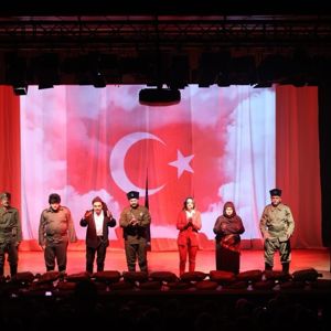 Gazilerimiz ve Gazi yakınlarımız ile tiyatro oyunu sergiledik - fotoğraf 3