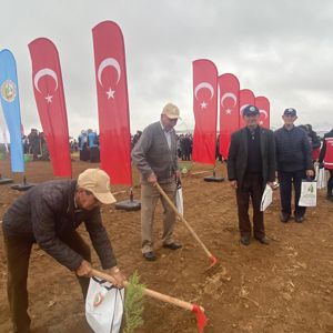 11 Kasım  “Milli Ağaçlandırma Günü” kapsamında Ülkemiz geneli ile eş zamanlı olarak 11.11’de gerçekleşen fidan dikimine katılım sağladık. - fotoğraf 4