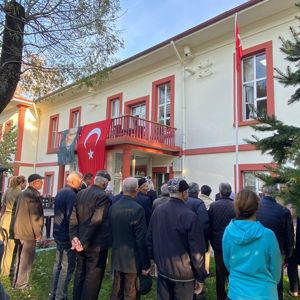 Türkiye Cumhuriyetimizin kurucusu Büyük Önder Gazi Mustafa Kemal ATATÜRK’ ü saygı, özlem ve rahmetle andık… - fotoğraf 4