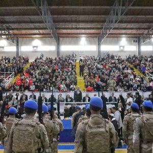 Kırklareli’nin Kurtuluş münasebetiyle düzenlenen Törenlere Çocuk Hakları İl Komitesi Üyesi çocuklarımız katılım sağlamıştır. - fotoğraf 5