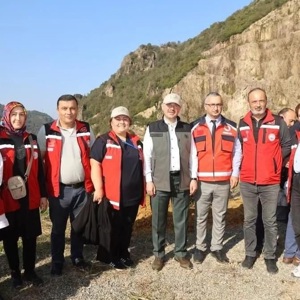 11 Kasım Milli Ağaçlandırma Gününde Toplumun Tüm Kesimleriyle Beraber Ağaç Dikimi Yaptık - fotoğraf 1
