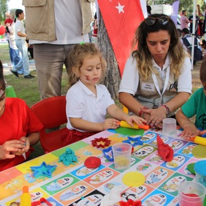 Cumhuriyetimizin 100. Yılı etkinlikleri kapsamında, Arsuz' da Çocuk Şenliği düzenlendi. - fotoğraf 8