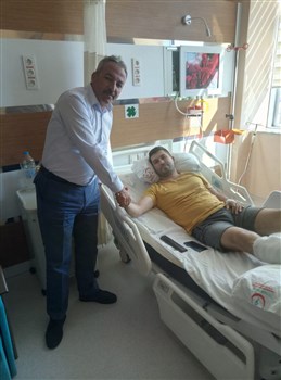 Yaralanan Piyade Astsb. Kıdemli Çavuş Fuat Berkit'i İl Müdürümüz Ersin Fırat Ziyaret Etti