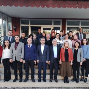 İl Müdürümüz Sayın Faruk UYSAL, Kırklareli Aile ve Sosyal Hizmetler İl Müdürlüğüne görevlendirilen İl Müdürümüz Sayın Bilgin ÖZBAŞ’ a görevini devir ederek İlimizden ayrılmıştır. - fotoğraf 2